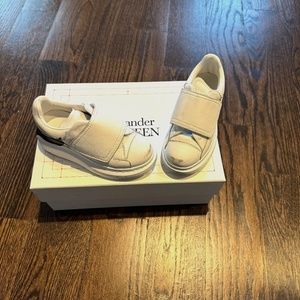 Authentic* Alexander McQueen Kids Oversized Leather Strap Sneakers